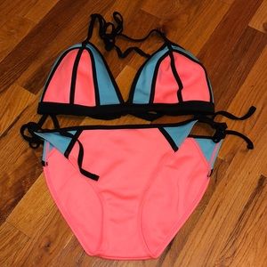Target swim suit NEVER WORN!!!